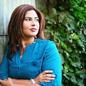 Meet your Posher, Genine